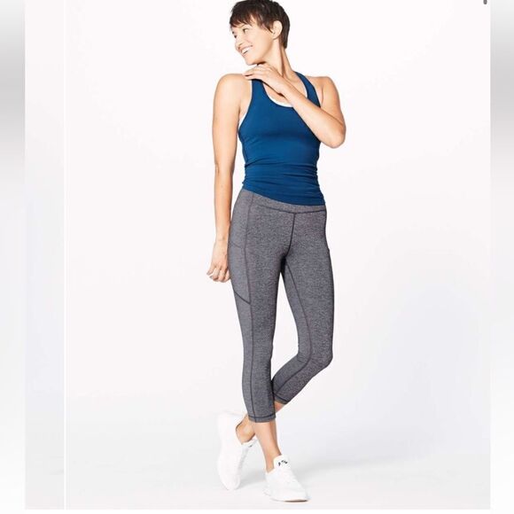 Lululemon Speed Up Crop (21") - Picture 2 of 16